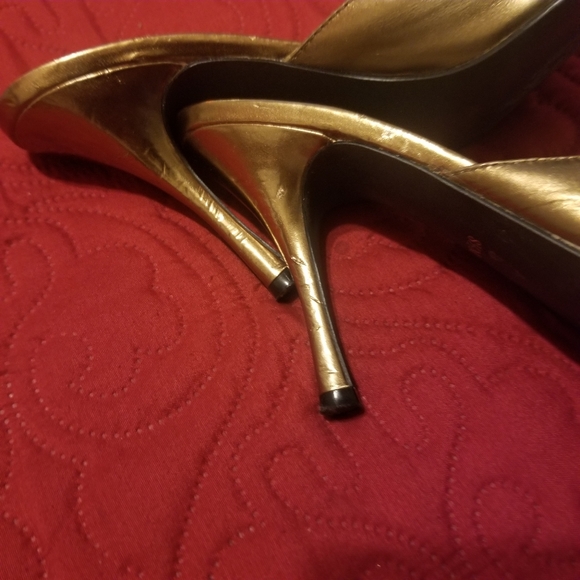 Ann Marino Bronze Mules - Picture 8 of 8
